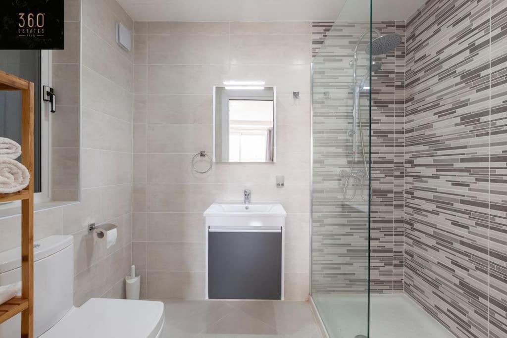Spacious 2Br Apt In Qawra - Perfect For Families By 360 Estates Сент-Полс-Бей Экстерьер фото