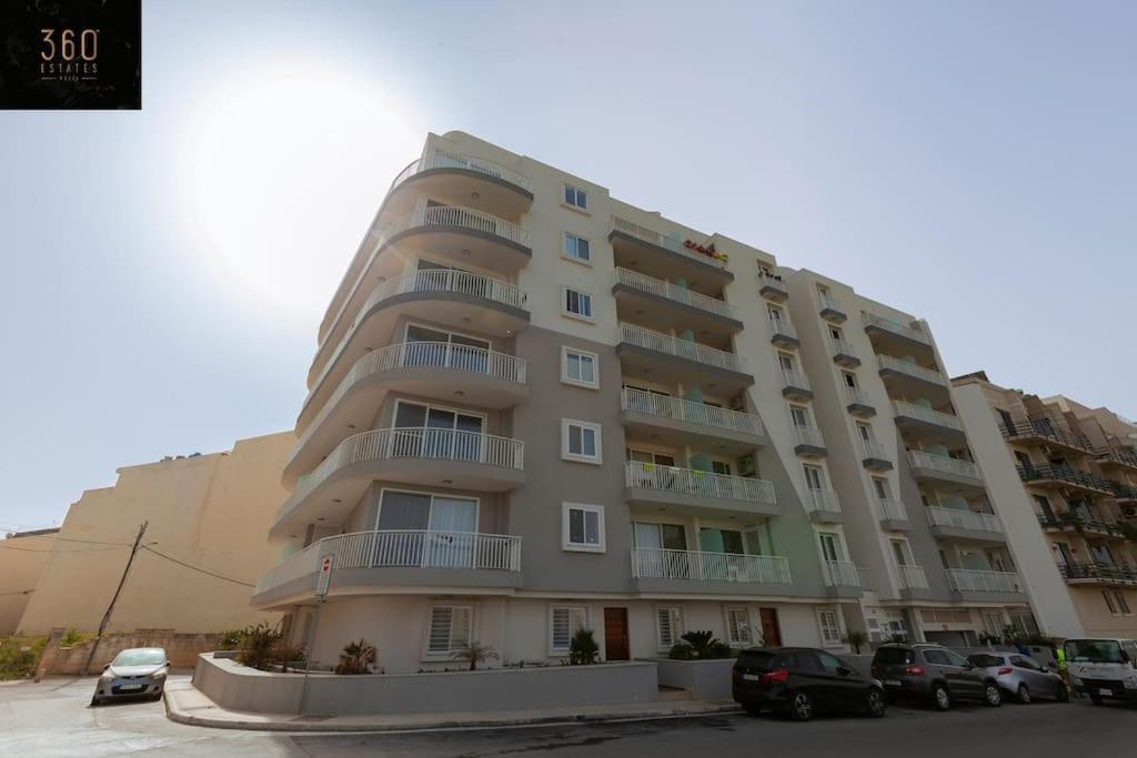 Spacious 2Br Apt In Qawra - Perfect For Families By 360 Estates Сент-Полс-Бей Экстерьер фото